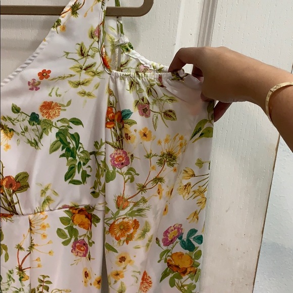 Cold Shoulder Floral Dress - Picture 4 of 4